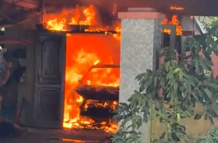 VIDEO: CHÁY Ô TÔ Ở NINH BÌNH