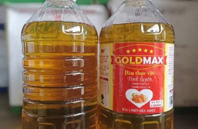 Phát hiện nhiều sản phẩm dầu thực vật giả tại Hưng Yên