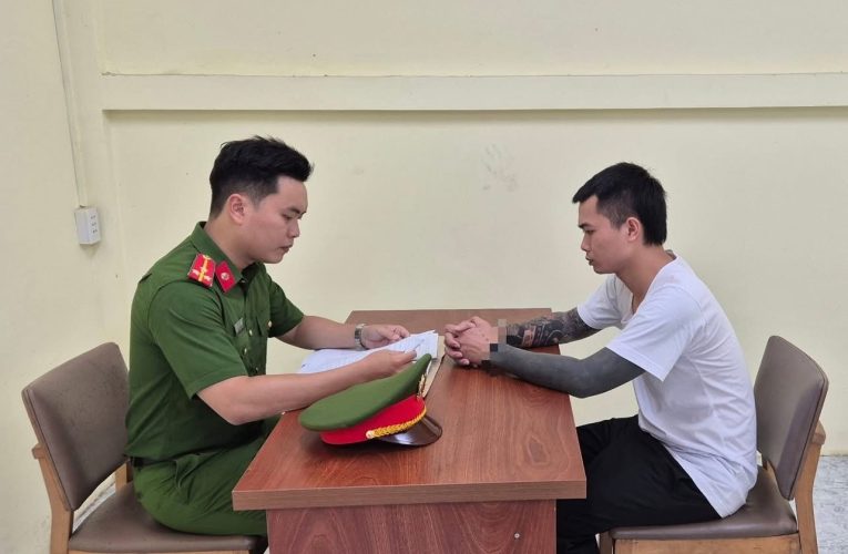 Bắt TikToker đăng clip xu’c phạm người miền Nam, gây chia rẽ vùng miền