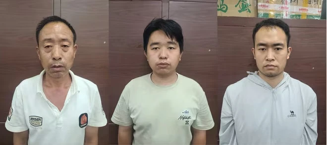 Đường dây buôn bán các sản phẩm thể thao giả từ Trung Quốc về Việt Nam