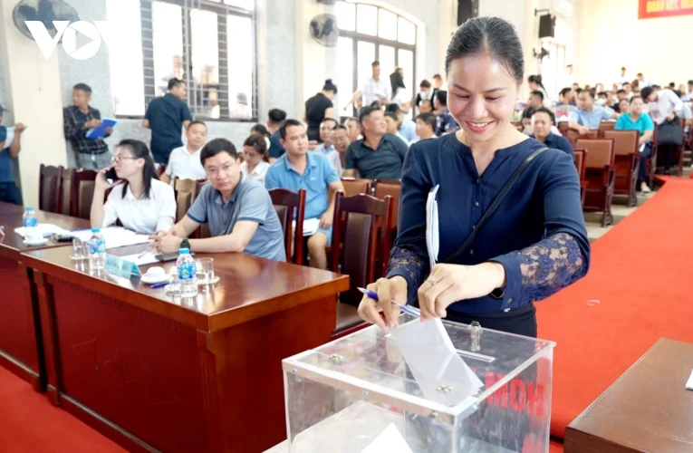 Đấu giá đất ở một xã của Hưng Yên tăng hơn 102 tỷ đồng so với giá khởi điểm