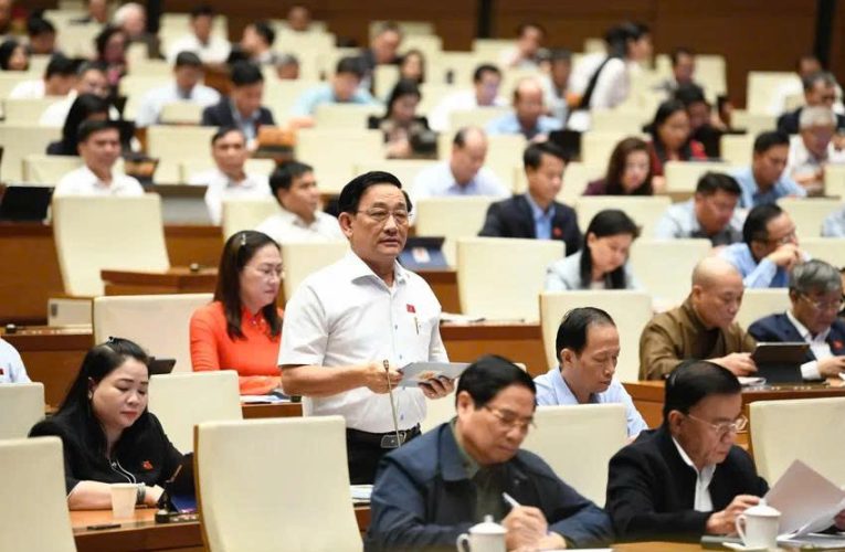 Đại biểu Quốc hội kiến nghị tăng lương cơ sở ngay từ ngày 01/01/2026