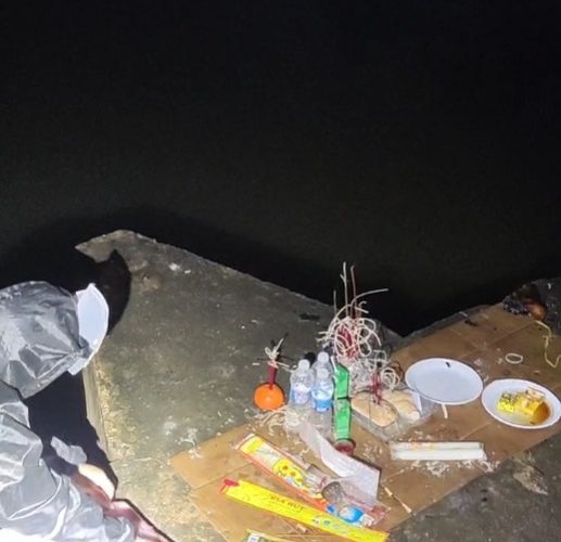 VIDEO: Đưa nạn nhân lên về với gia đình