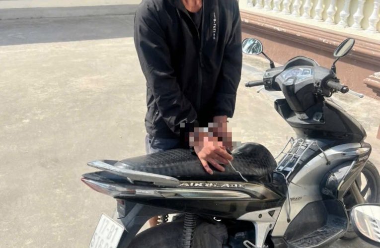 Công an xã Quỳnh An bắt giữ đối tượng trôm 4 xe máy