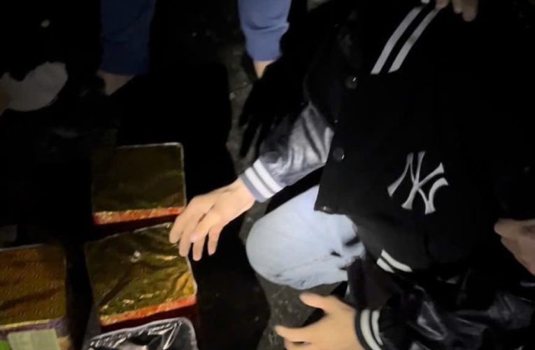 Công an xã Hoàn Long phát hiện, bắt quả tang đối tượng tàng trữ 7,2kg pháo nổ