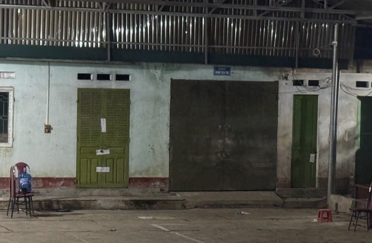 Công an xuất hiện tại trụ sở cũ của Đội Quản lý thị trường số 4, Lạng Sơn