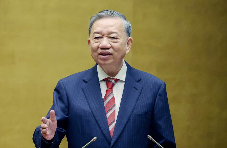 Tổng Bí thư: Nhà nước pháp quyền phải vì dân, không để dân phải “xin” những thứ họ được hưởng.