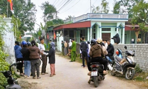 Chồng ch/é-m ch*t vợ, một bé tr-a-i 2 tu-ổi rồi vào bệnh viện n/hả-y l/ầu 44