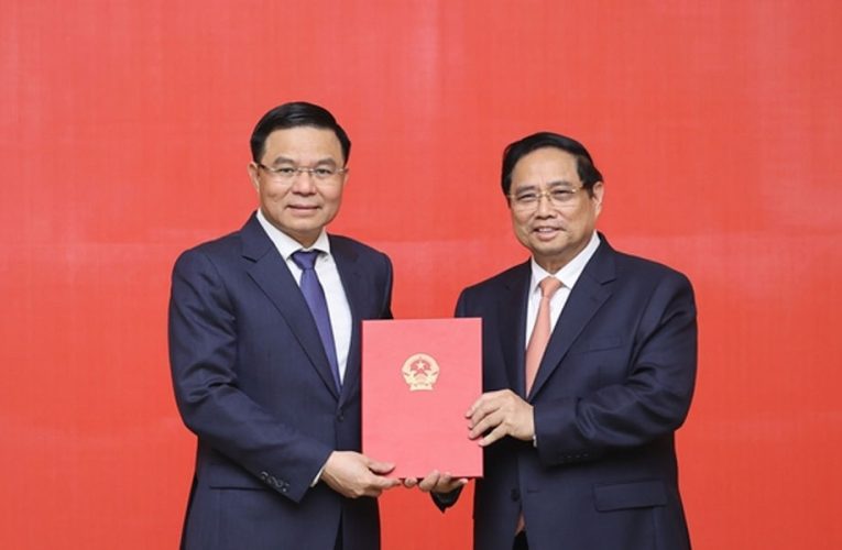 Ông Lê Mạnh Hùng giữ chức Quyền Bộ trưởng Bộ Công Thương