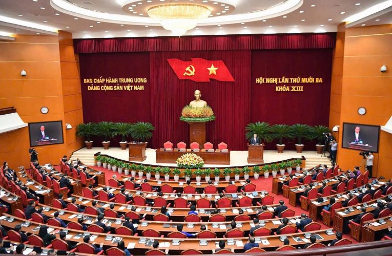 Bế mạc Hội nghị Trung ương 15 khóa XIII