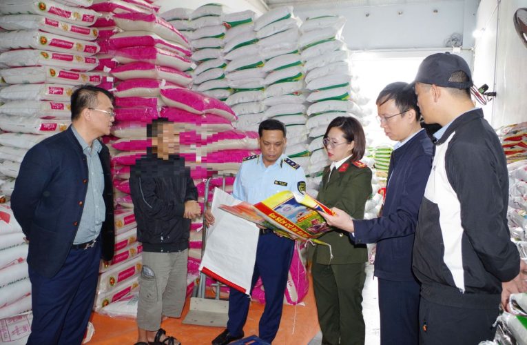 Phòng An ninh kinh tế Công an tỉnh phối hợp kiểm tra, phát hiện, xử lý Cơ sở kinh doanh không đúng quy định của pháp luật