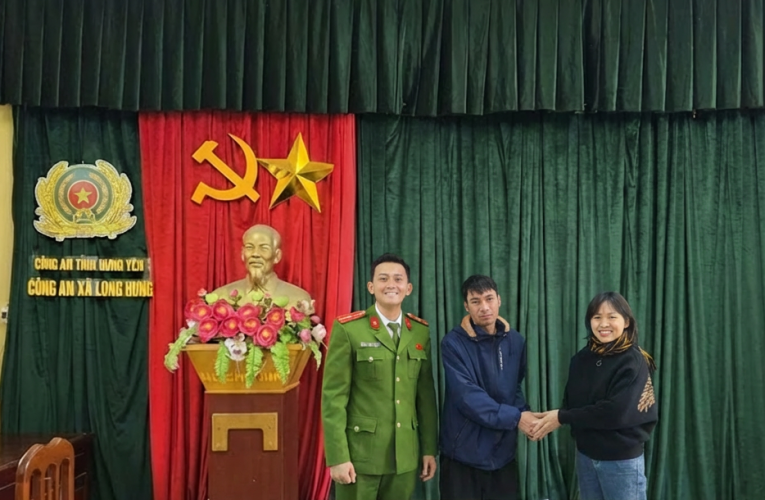 Hưng Yên: Nhận 200 triệu đồng chuyển khoản nhầm, nam thanh niên trình báo công an để trả lại