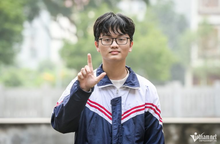 Chia sẻ bất ngờ của nam sinh lớp 11 Trường THPT Chuyên Biên Hòa giành giải Nhất môn Vật lý