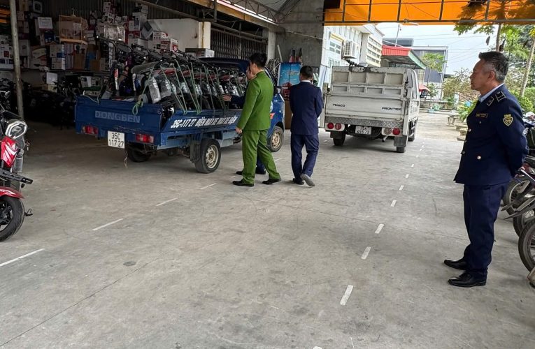 Đội Quản lý thị trường số 2 phát hiện, xử phạt vi phạm hành chính gần 50 triệu đồng đối với cơ sở kinh doanh xe đạp điện không rõ nguồn gốc xuất xứ