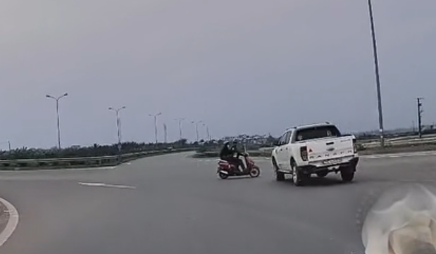 VIDEO tại Cầu Thái Hà – Hưng Yên