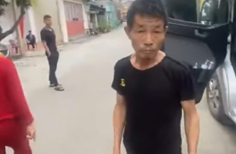 Người ‘đòi’ thu tiền đỗ xe ô tô trước cổng chùa Gôi ở Ninh Bình đã bị công an mời lên làm việc