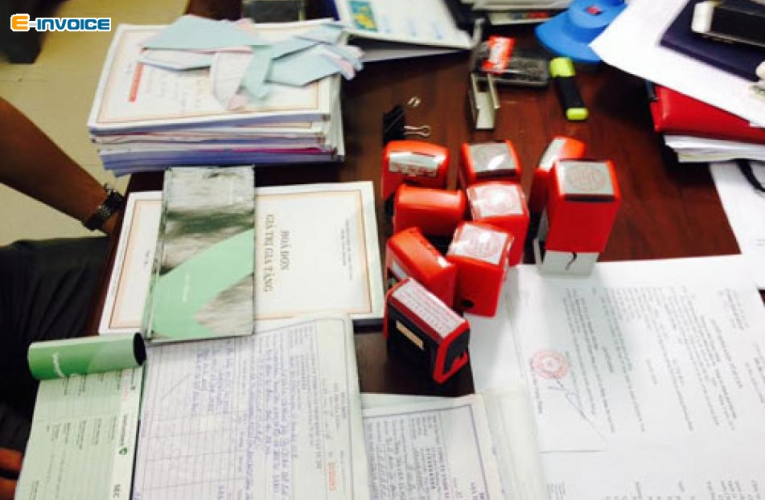 Khởi tố đối tượng mua bán trái phép hóa đơn