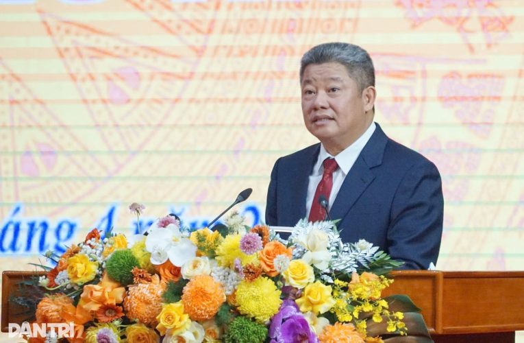 Ông Nguyễn Mạnh Quyền làm Chủ tịch UBND tỉnh Hưng Yên