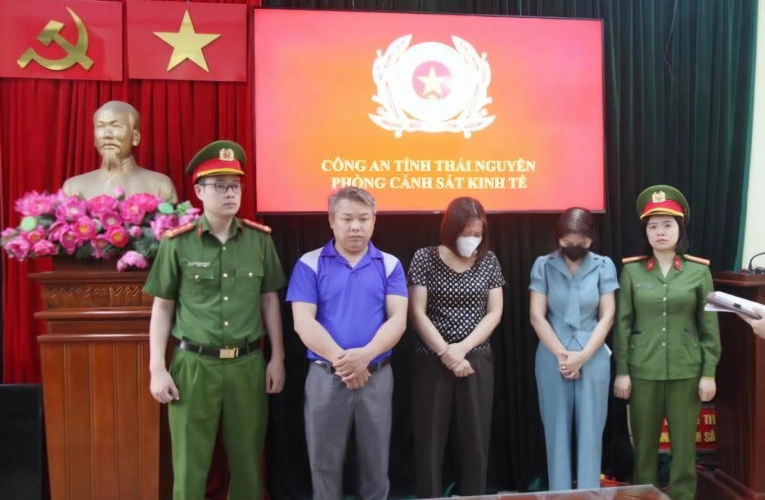 Bắt tạm giam hiệu trưởng mầm non cho “tuồn” thịt nhiễm bệnh vào trường