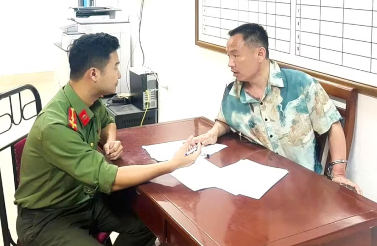 Điều tra vụ người đàn ông nước ngoài nổ súng sau va chạm giao thông