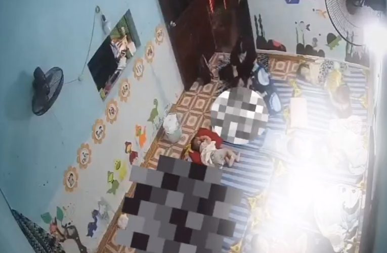 Clip cô trông trẻ “tác động” cháu bé: Chính quyền xã nói “không phức tạp”