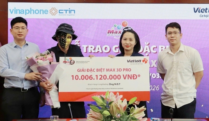 Người đàn ông ở Hưng Yên trúng 5 giải đặc biệt trị giá hơn 10 tỷ đồng