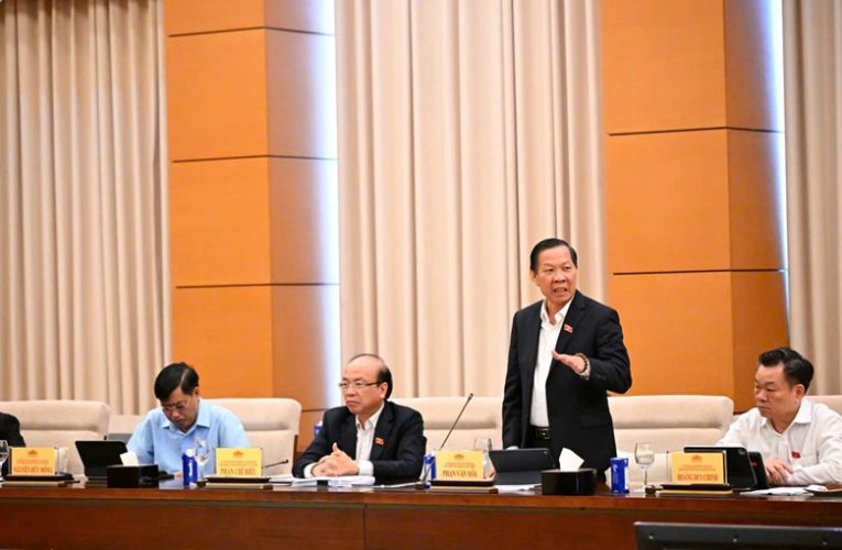 Đề xuất ngưỡng chịu thuế với hộ kinh doanh là 2 tỷ đồng